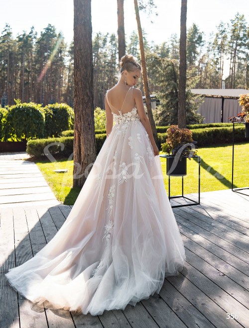 https://www.sposa-lia.com/images/stories/virtuemart/product/356       (4).jpg